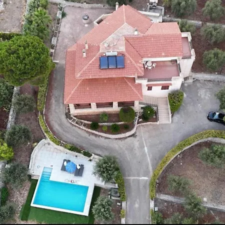 Rina Tatil Evi Avola