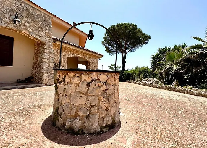 Rina Tatil Evi Avola