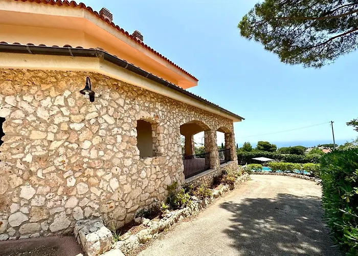 Tatil Evi Rina Avola